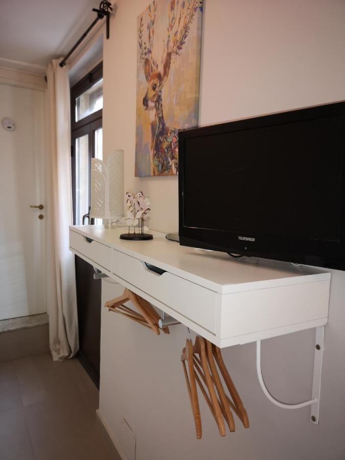 Marilor Apartments Catánia Buitenkant foto